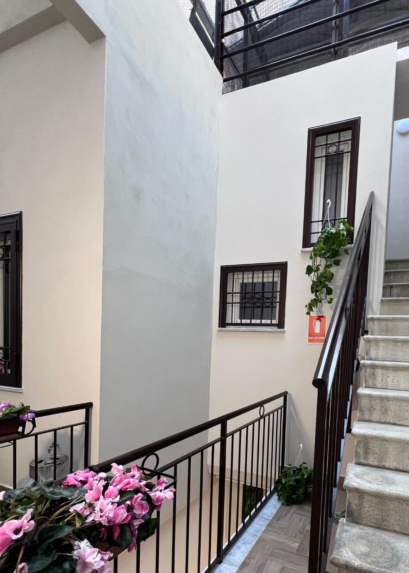 B&B Al Corso 파가니 외부 사진